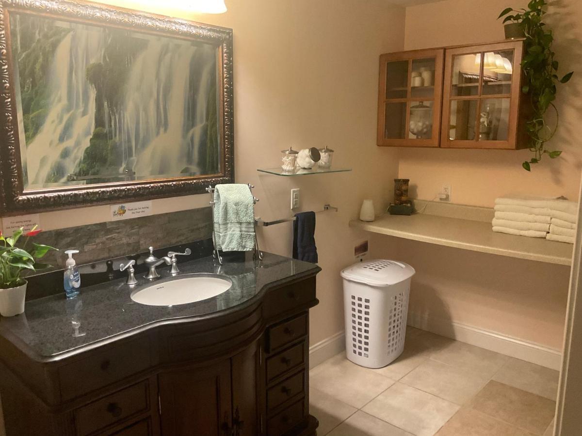 베어 Whispering Oak Mansion 아파트 외부 사진